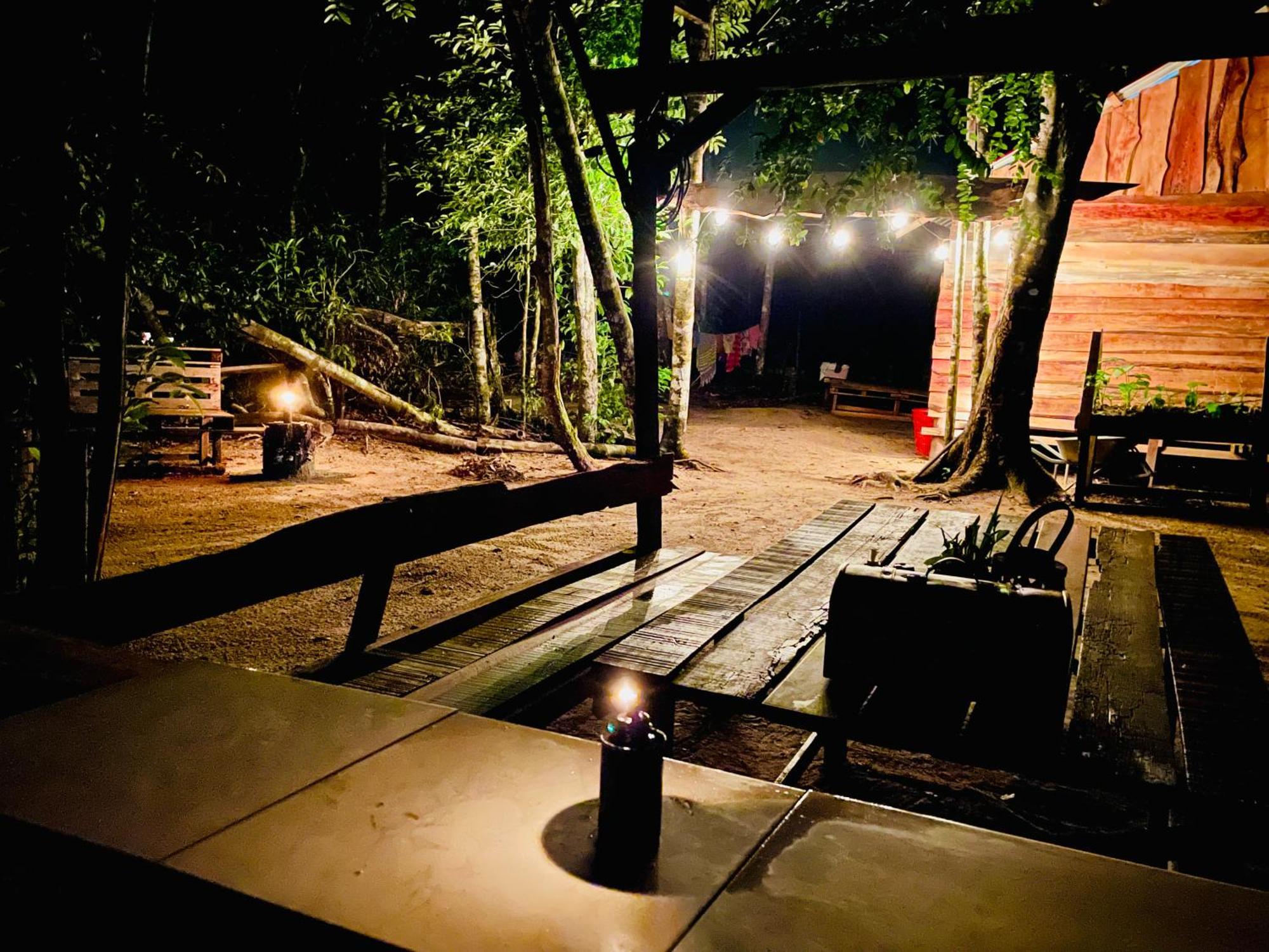 Land Of Promise - Reggae Bar & Eco Village Zanderij Екстер'єр фото