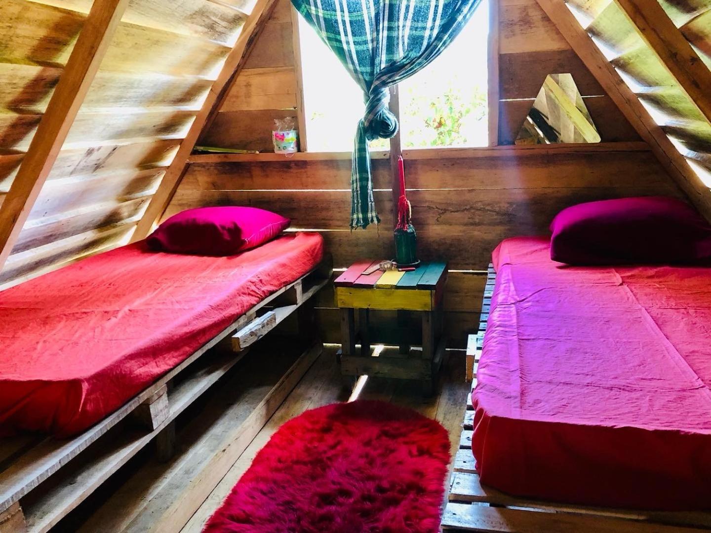Land Of Promise - Reggae Bar & Eco Village Zanderij Екстер'єр фото