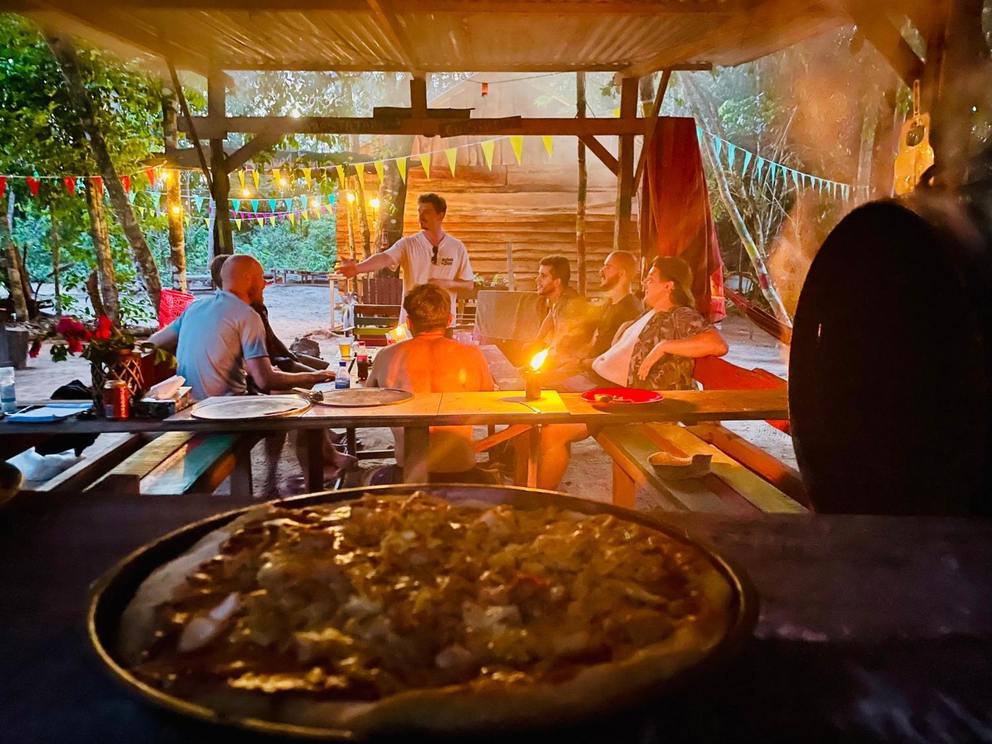 Land Of Promise - Reggae Bar & Eco Village Zanderij Екстер'єр фото